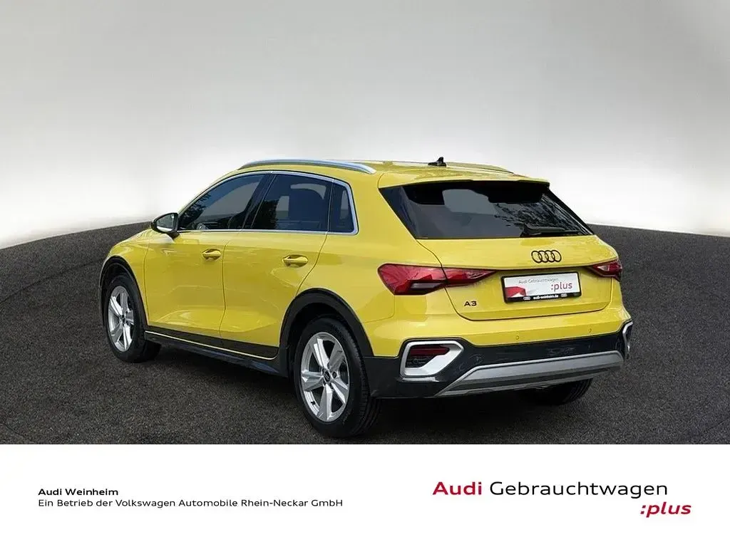 Gebraucht Audi A3 Ambiente 150 PS (110 kW) 2025 Pythongelb metallic Limousine
