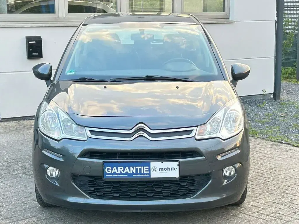 Gebraucht Citroën C3 SELECTION 68 PS (50 kW) 2015 Grau Limousine