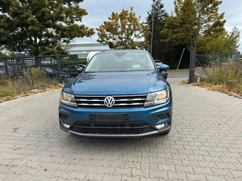 Blau Gebraucht 2020 VW Tiguan Allspace Comfortline SUV | 17.000 € (Guter Preis) - Bild 1/4