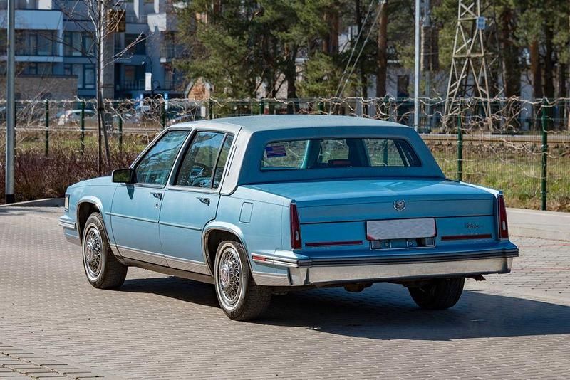 Gebraucht Cadillac Deville 132 PS (97 kW) 1986 Blau Limousine