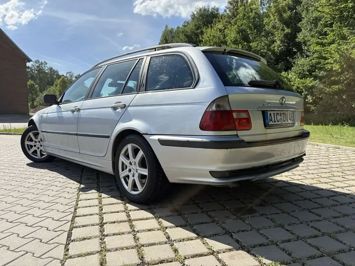 Gebraucht BMW 320 150 PS (110 kW) 2003 Kombi