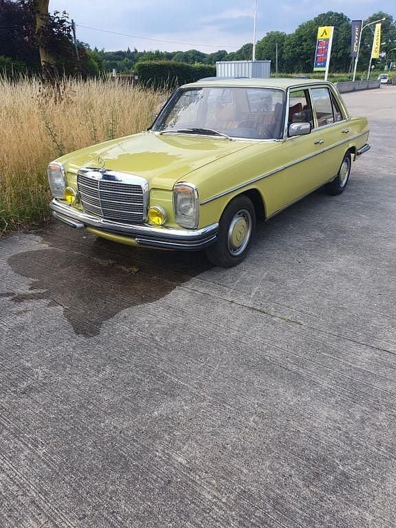 Gebraucht 1976 Mercedes 200 Limousine | 7.750 € - Bild 1/4