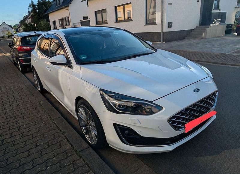 Gebraucht Ford Focus Vignale 150 PS (110 kW) 2019 Weiß Limousine