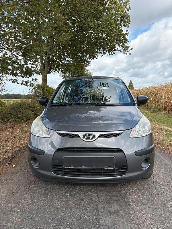 Grau Gebraucht 2008 Hyundai i10 Kleinwagen | 2.000 € (Fairer Preis) - Bild 1/4