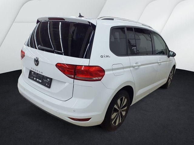 Gebraucht VW Touran Goal 150 PS (110 kW) 2025 Pure white Van / Kleinbus