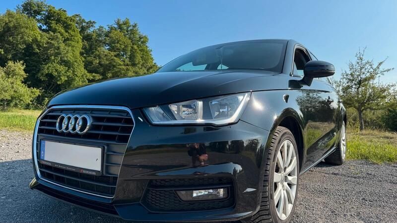 Schwarz Gebraucht 2016 Audi A1 Sportback Kleinwagen | 9.800 € (Fairer Preis) - Bild 1/4