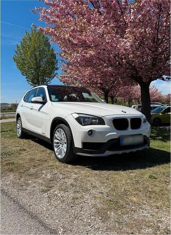 Gebraucht BMW X1 143 PS (105 kW) 2015 Weiß SUV