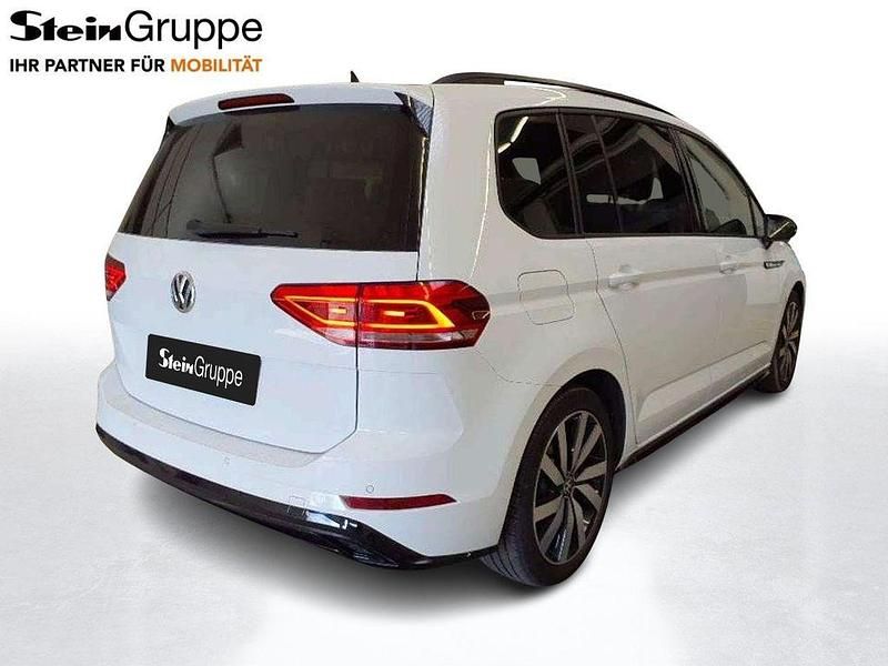 Weiß Gebraucht 2020 VW Touran Highline Van / Kleinbus | 24.970 € (Fairer Preis) - Bild 1/3