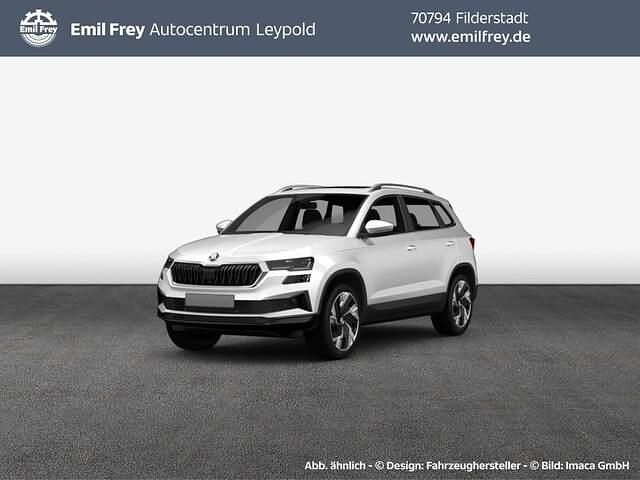 Moon white metallic Gebraucht 2023 Skoda Karoq Selection SUV | 29.890 € (Fairer Preis) - Bild 1/4