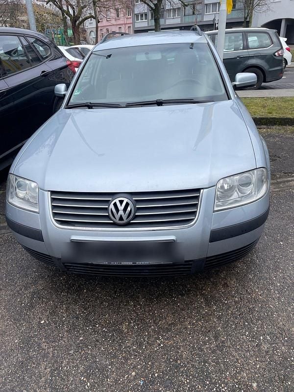 Gebraucht 2003 VW Passat Kombi | 800 € (Superpreis) - Bild 1/4