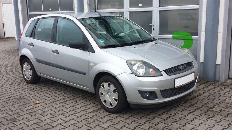 Silber Gebraucht 2006 Ford Fiesta Kleinwagen | 2.250 € (Fairer Preis) - Bild 1/4