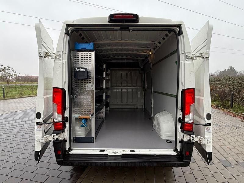 Weiß Gebraucht 2021 Peugeot Boxer S Van | 22.999 € (Teuer) - Bild 1/3