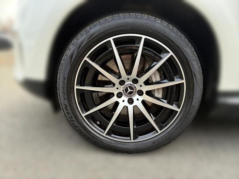 Gebraucht Mercedes EQC400 300 kW (408 PS) 2022 Designo diamantweiß bright SUV