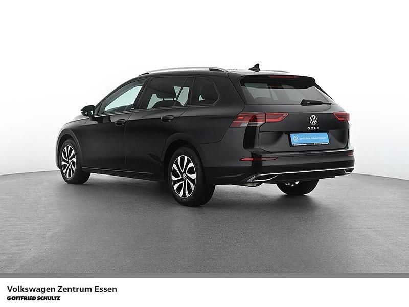 Gebraucht VW Golf VIII Active 116 PS (85 kW) 2023 Schwarz Kombi