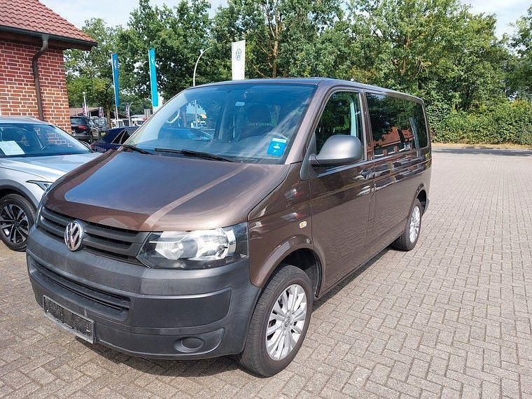 Braun Gebraucht 2013 VW T5 Van | 17.990 € (Teuer) - Bild 1/4