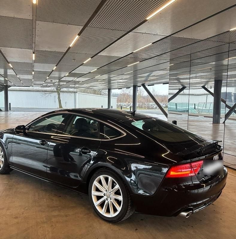 Gebraucht Audi A7 Sportback 204 PS (150 kW) 2012 Schwarz Kleinwagen