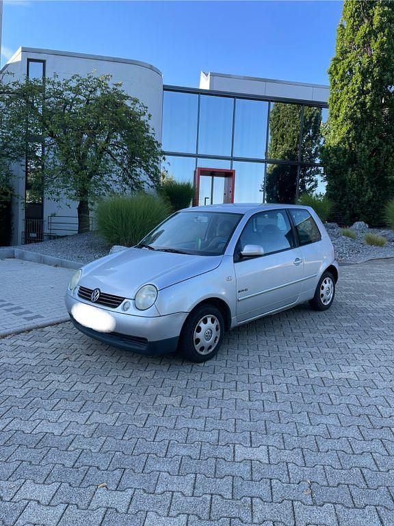 Silber Gebraucht 2001 VW Lupo Kleinwagen | 1.690 € (Etwas zu teuer) - Bild 1/4