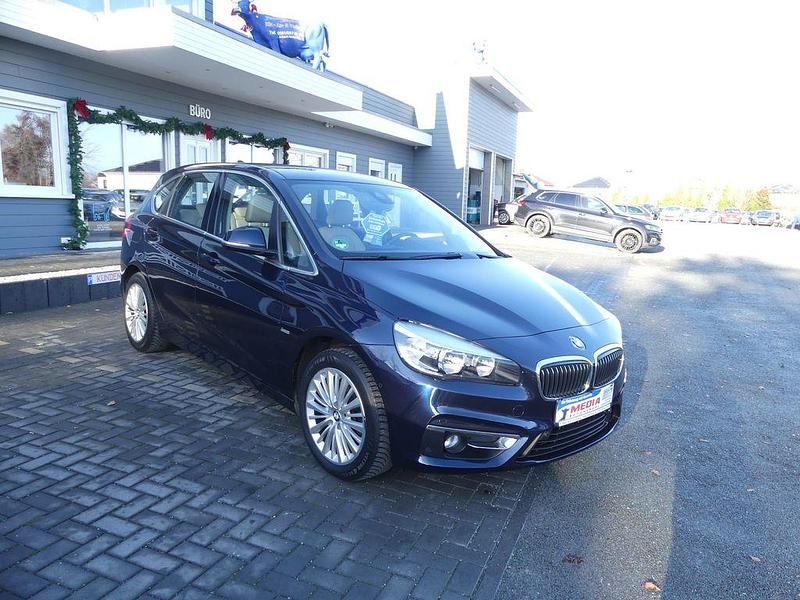 Gebraucht BMW 220 Luxury Line 192 PS (141 kW) 2015 Blau Kombi
