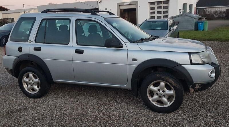 Silber Gebraucht 2007 Land Rover Freelander 2 HSE SUV | 3.200 € - Bild 1/4