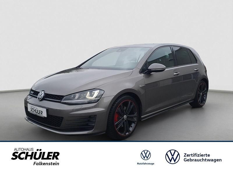 Grau Gebraucht 2016 VW Golf VII Sound Limousine | 17.700 € (Teuer) - Bild 1/4