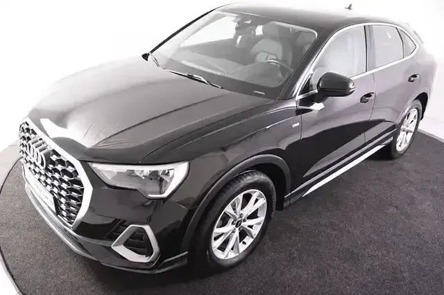 Gebraucht Audi Q3 Sportback S-Line 150 PS (110 kW) 2022 Schwarz SUV