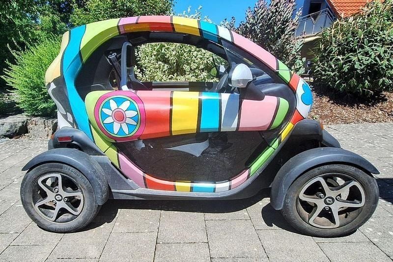 Weiß Gebraucht 2019 Renault Twizy Intens Kleinwagen | 6.000 € - Bild 1/4
