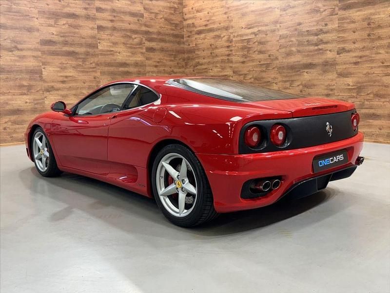 Second-hand Ferrari 360 400 CP (294 kW) 2004 Roșu