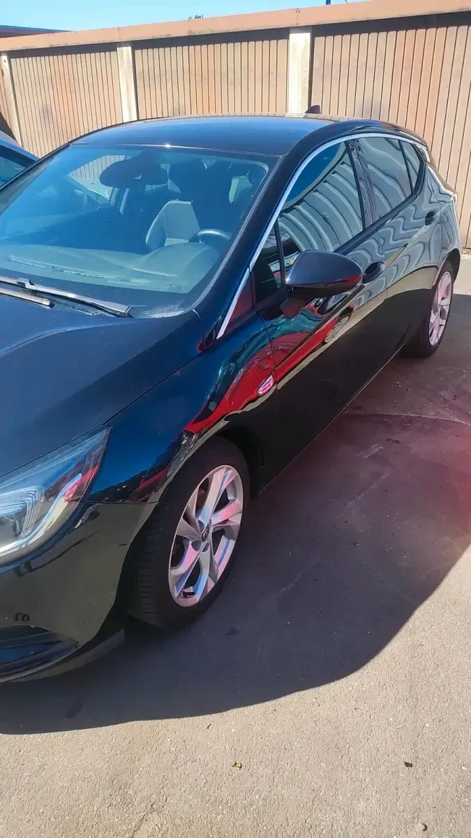 Gebraucht Opel Astra 150 PS (110 kW) 2018 Kleinwagen