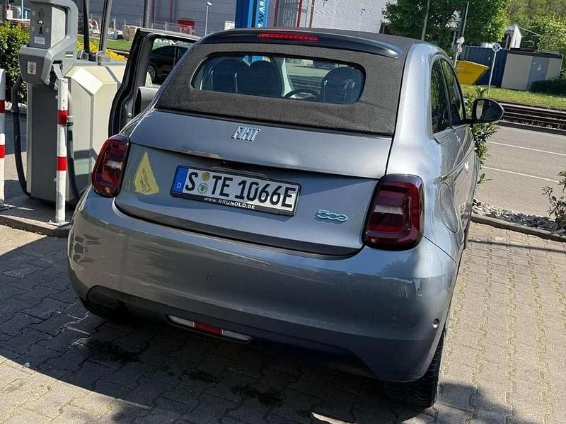 Gebraucht Fiat 500e Icon 86 kW (118 PS) 2021 Grau Cabrio