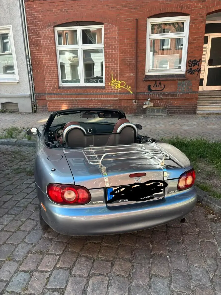 Gebraucht Mazda MX5 110 PS (80 kW) 2002 Silber Cabrio