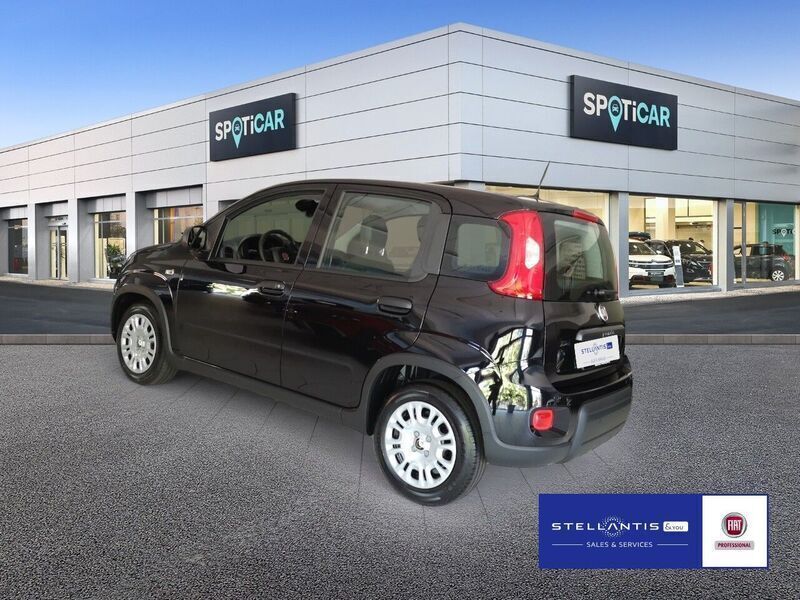 Gebraucht Fiat Panda 69 PS (50 kW) 2024 Schwarz Kleinwagen