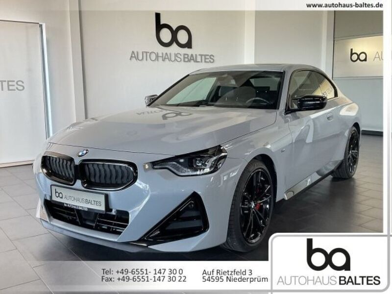 Brooklyn grau met. (metallic) Gebraucht 2023 BMW M240 M Sport Coupé | 52.849 € (Etwas zu teuer) - Bild 1/4