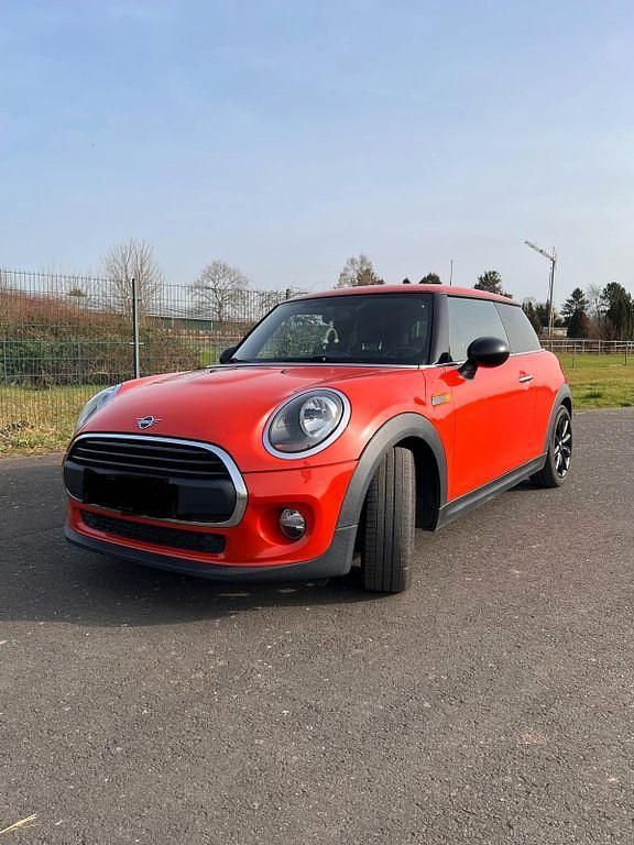 Gebraucht Mini ONE 102 PS (75 kW) 2018 Orange Kleinwagen