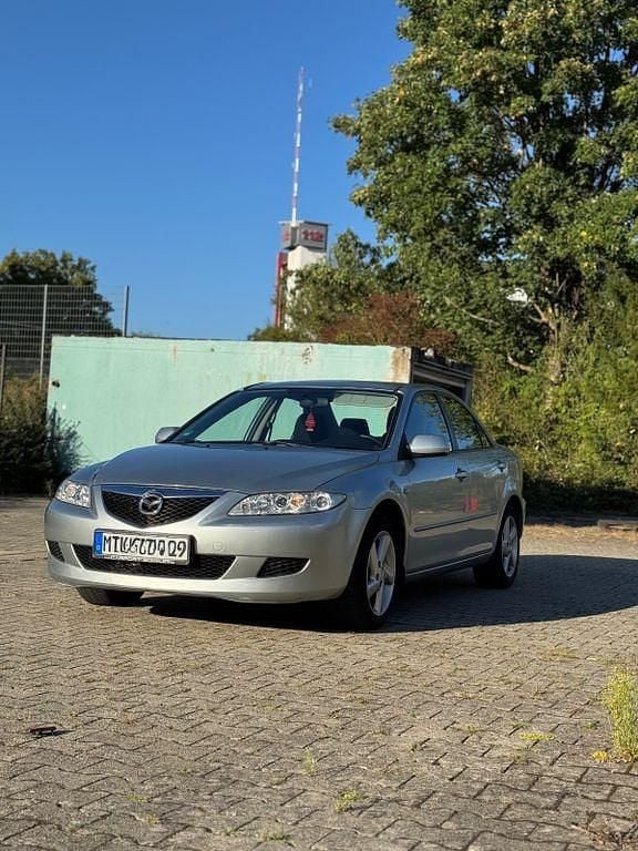 Silber Gebraucht 2004 Mazda 6 Comfort Limousine | 2.000 € (Fairer Preis) - Bild 1/4
