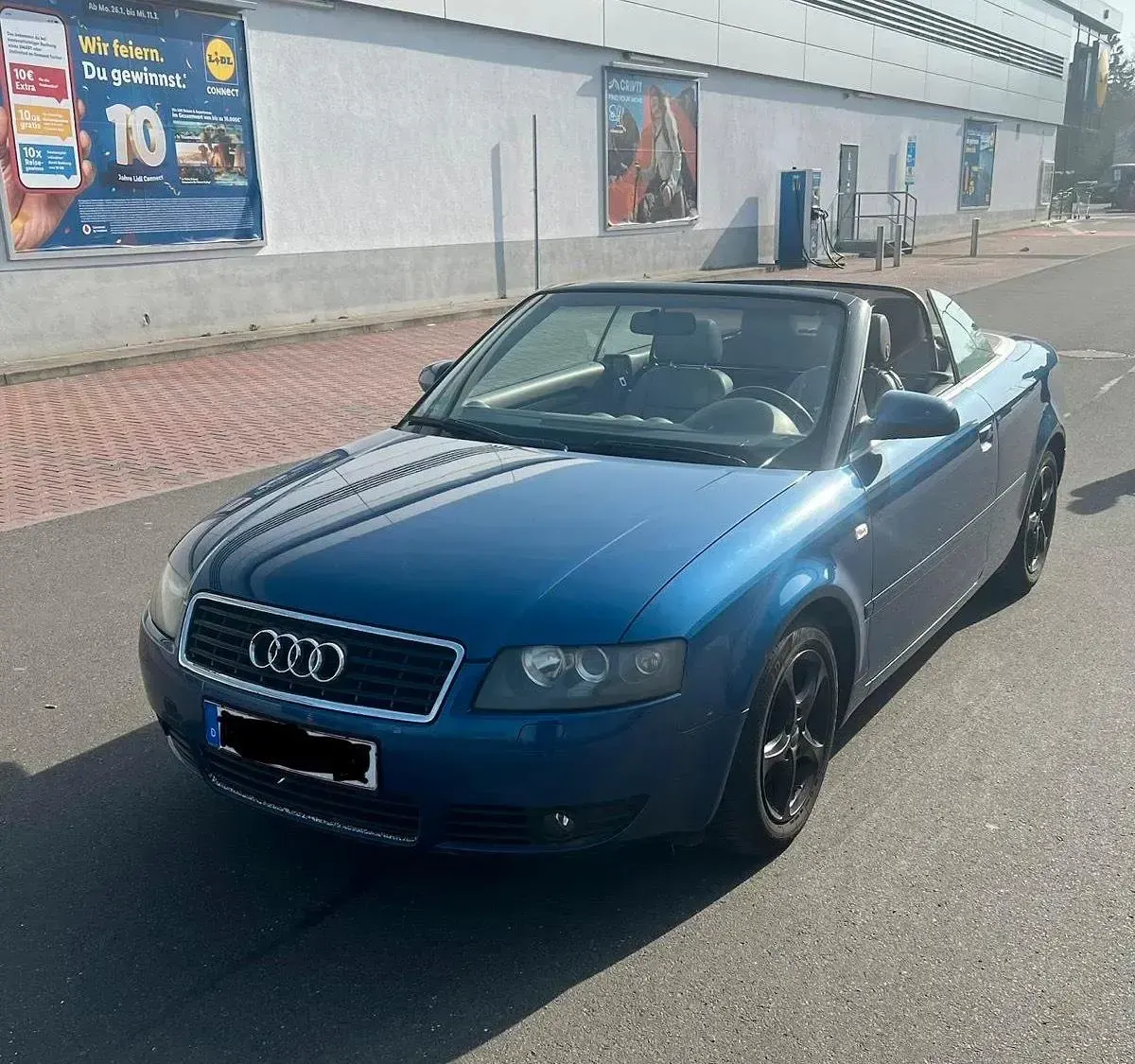 Gebraucht Audi A4 Cabriolet Comfort 163 PS (119 kW) 2004 Blau Cabrio