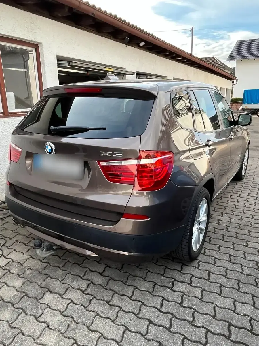 Usata BMW X3 184 CV (135 kW) 2011 Marrone SUV