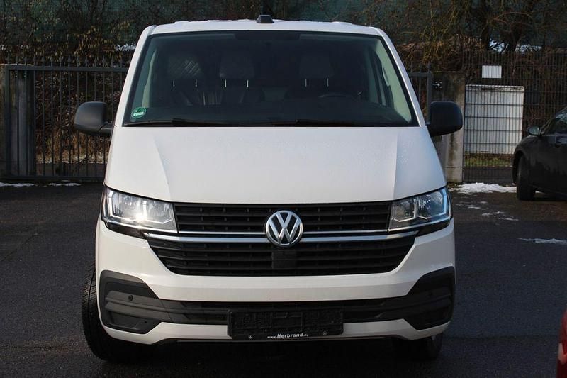 Gebraucht VW Transporter 150 PS (110 kW) 2022 Weiß Van