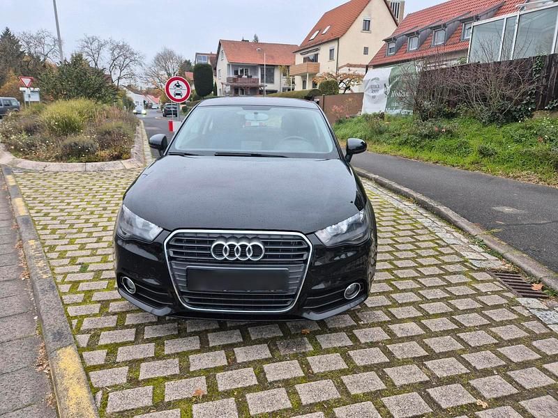 Schwarz Gebraucht 2010 Audi A1 Kleinwagen | 4.800 € (Fairer Preis) - Bild 1/4