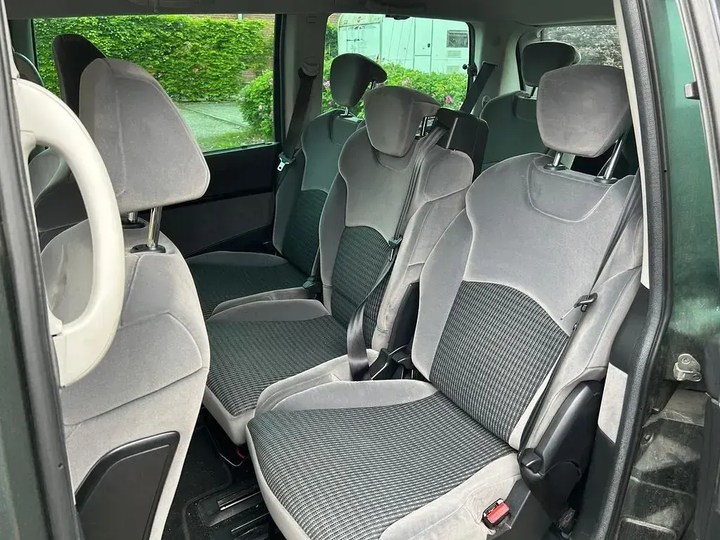 Gebraucht Citroën C8 163 PS (119 kW) 2011 Grau Van / Kleinbus