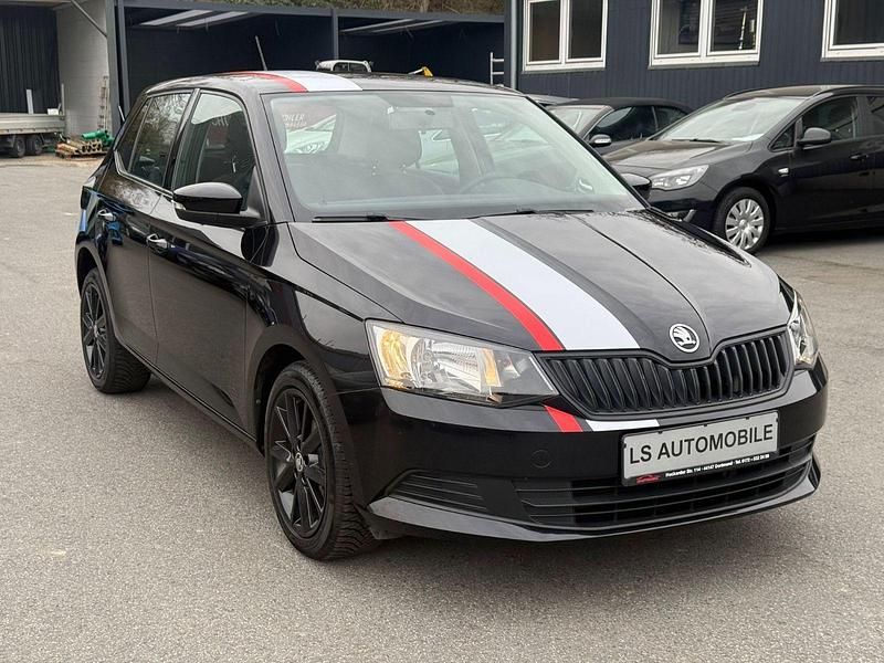 Second-hand Skoda Fabia 60 CP (44 kW) 2015 Negru Hatchback