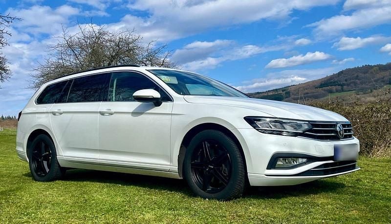 Gebraucht VW Passat 190 PS (139 kW) 2020 Weiß Kombi