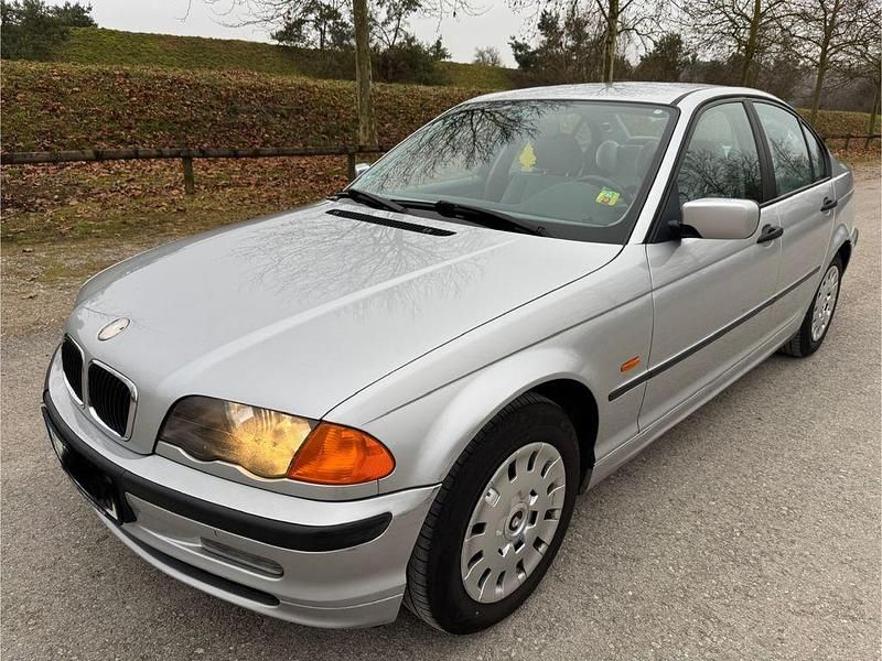 Silber Gebraucht 2001 BMW 316 Limousine | 2.950 € (Fairer Preis) - Bild 1/4