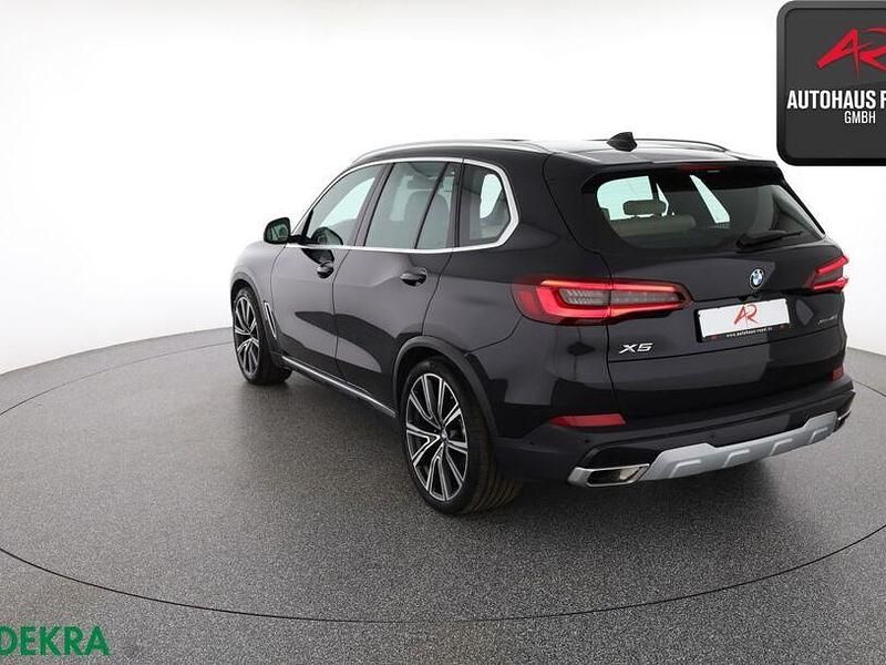 Second-hand BMW X5 xLine 340 CP (250 kW) 2021 Negru SUV