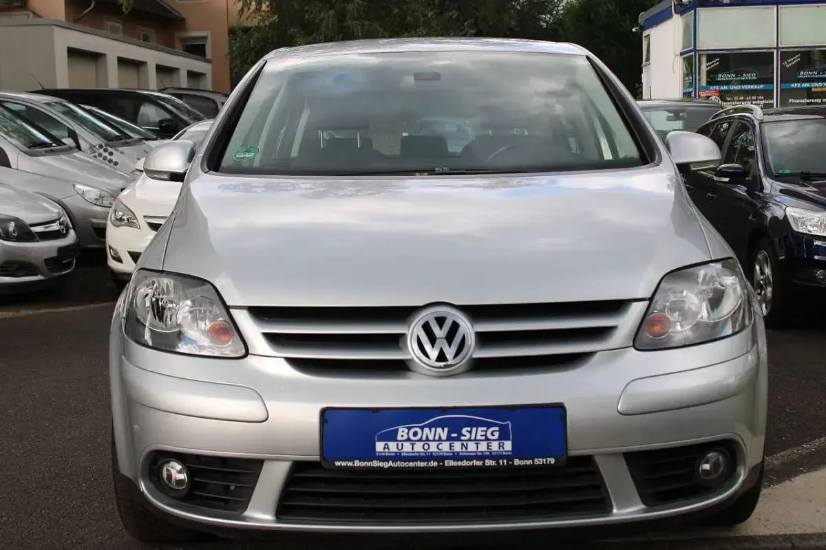 Gebraucht VW Golf Plus Edition 102 PS (75 kW) 2008 Silber Van / Kleinbus