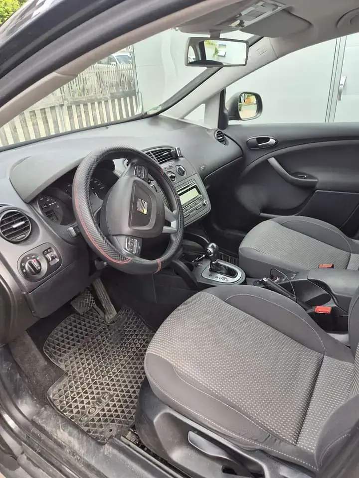 Gebraucht Seat Altea Style 105 PS (77 kW) 2010 Grau Kombi