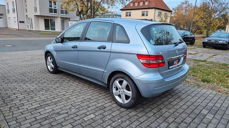 Gebraucht Mercedes B170 116 PS (85 kW) 2006 Blau Van / Kleinbus