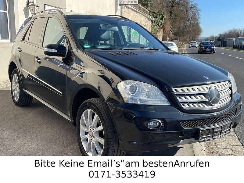 Gebraucht Mercedes ML320 224 PS (164 kW) 2007 Schwarz SUV