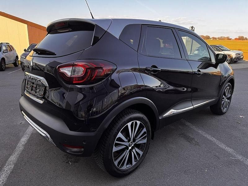 Gebraucht Renault Captur Initiale Paris 118 PS (86 kW) 2017 Karosserie gng + dac (metallic) SUV