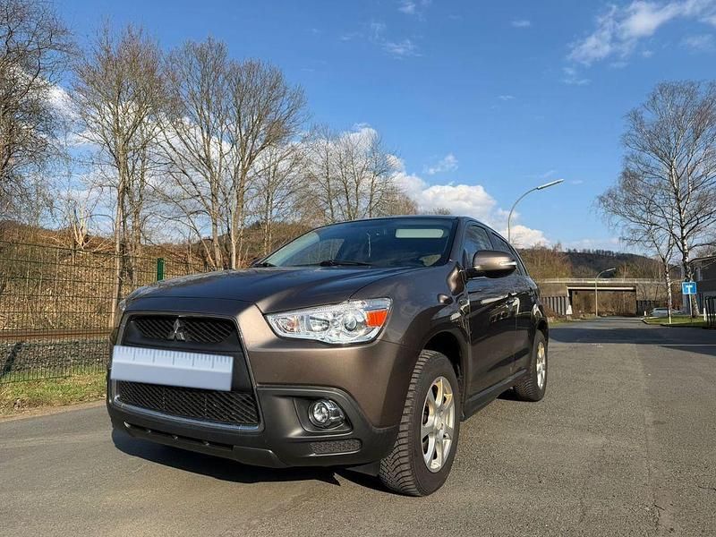 Gebraucht Mitsubishi ASX 150 PS (110 kW) 2012 Braun SUV