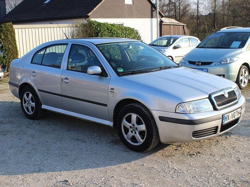 Gebraucht Skoda Octavia 116 PS (85 kW) 2001 Silber Limousine